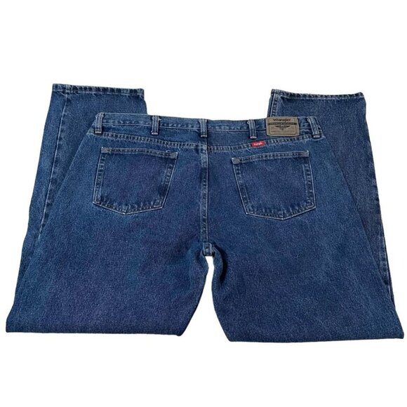 Wrangler Jeans Men’s Size 40x32 Regular Fit Western Style Denim Rancher Cowboy - Picture 2 of 9